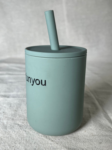 Forfunyou Silicone Training Cup with Straw Lid
